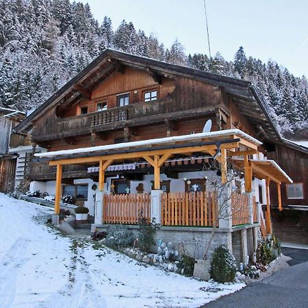 Beautiful Flat In Kaltenbach Near The Ski Area Exteriör bild