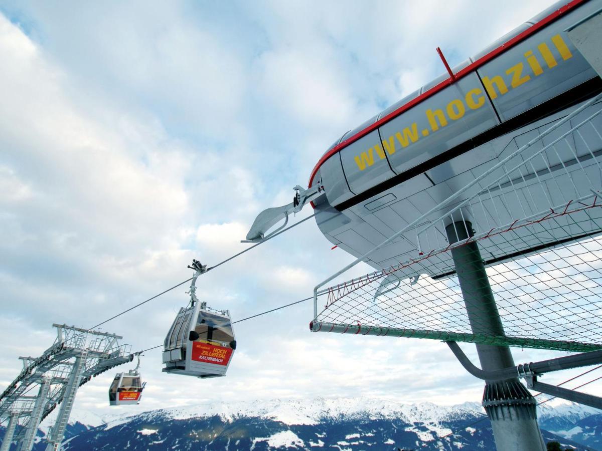 Beautiful Flat In Kaltenbach Near The Ski Area Exteriör bild