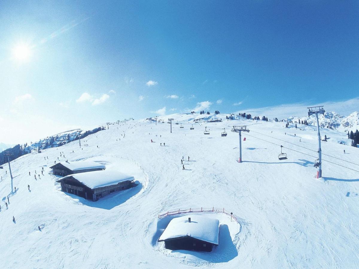 Beautiful Flat In Kaltenbach Near The Ski Area Exteriör bild