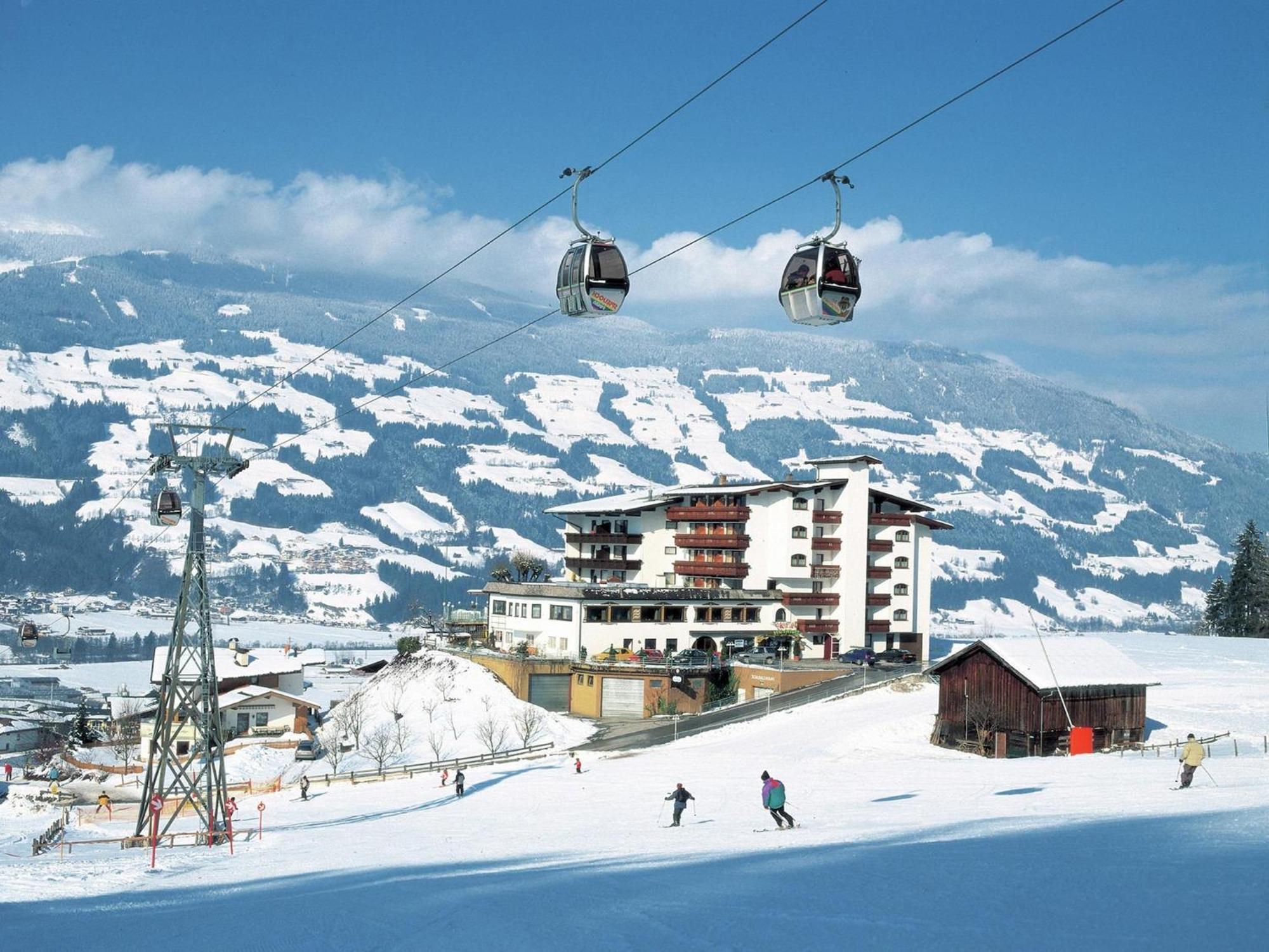 Beautiful Flat In Kaltenbach Near The Ski Area Exteriör bild