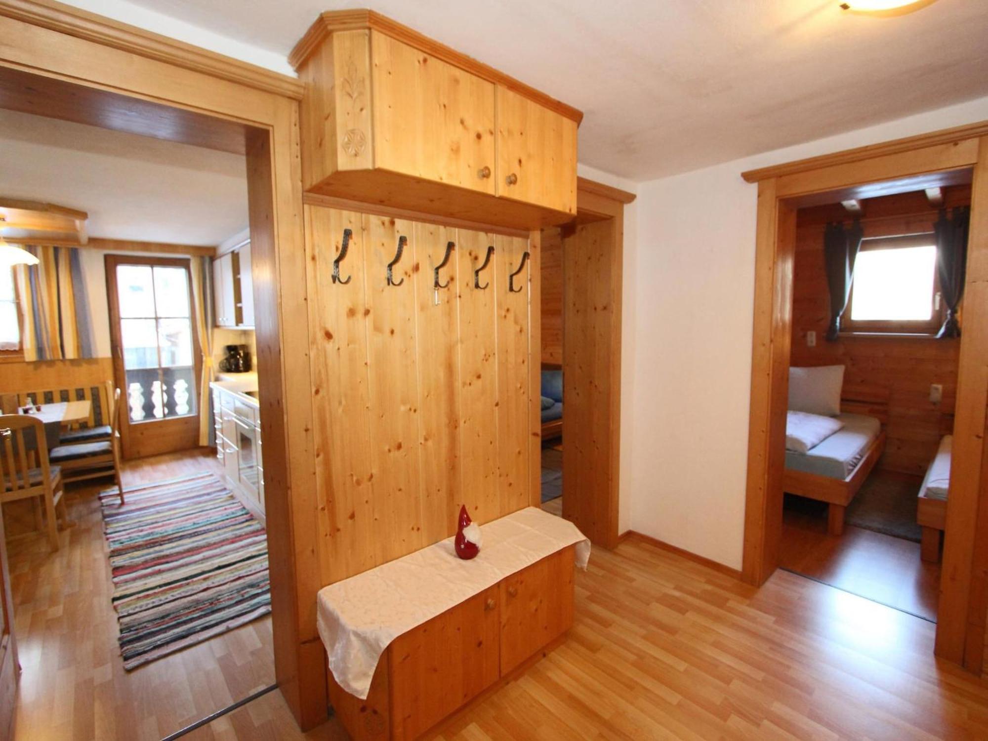 Beautiful Flat In Kaltenbach Near The Ski Area Exteriör bild